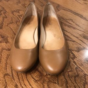 Dr Scholl’s 8.5 nude flats